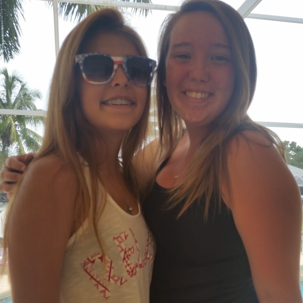 Meet your Posher, Angela